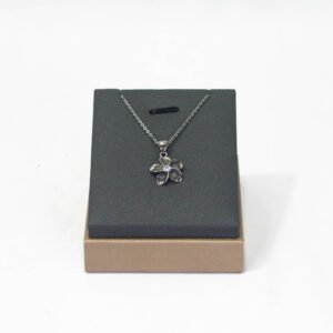 PENDANT AND NECKLACE SILVER FRANGIPANI FLOWER SILVER OUT LINE