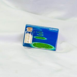 MAGNET SAND BOTTLE L" WITH SISLAND SCANE L"....